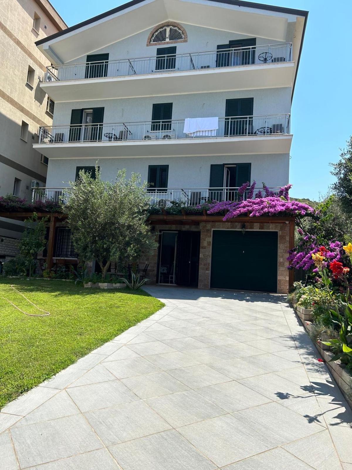 A Casa Di Alice Apartment Orikum Exterior photo